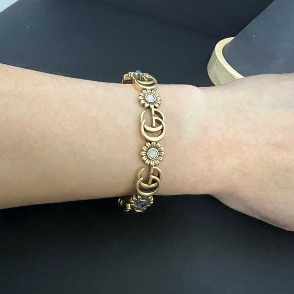 Gucci gg bangle flower cuff bracelet - Picture 1 of 8